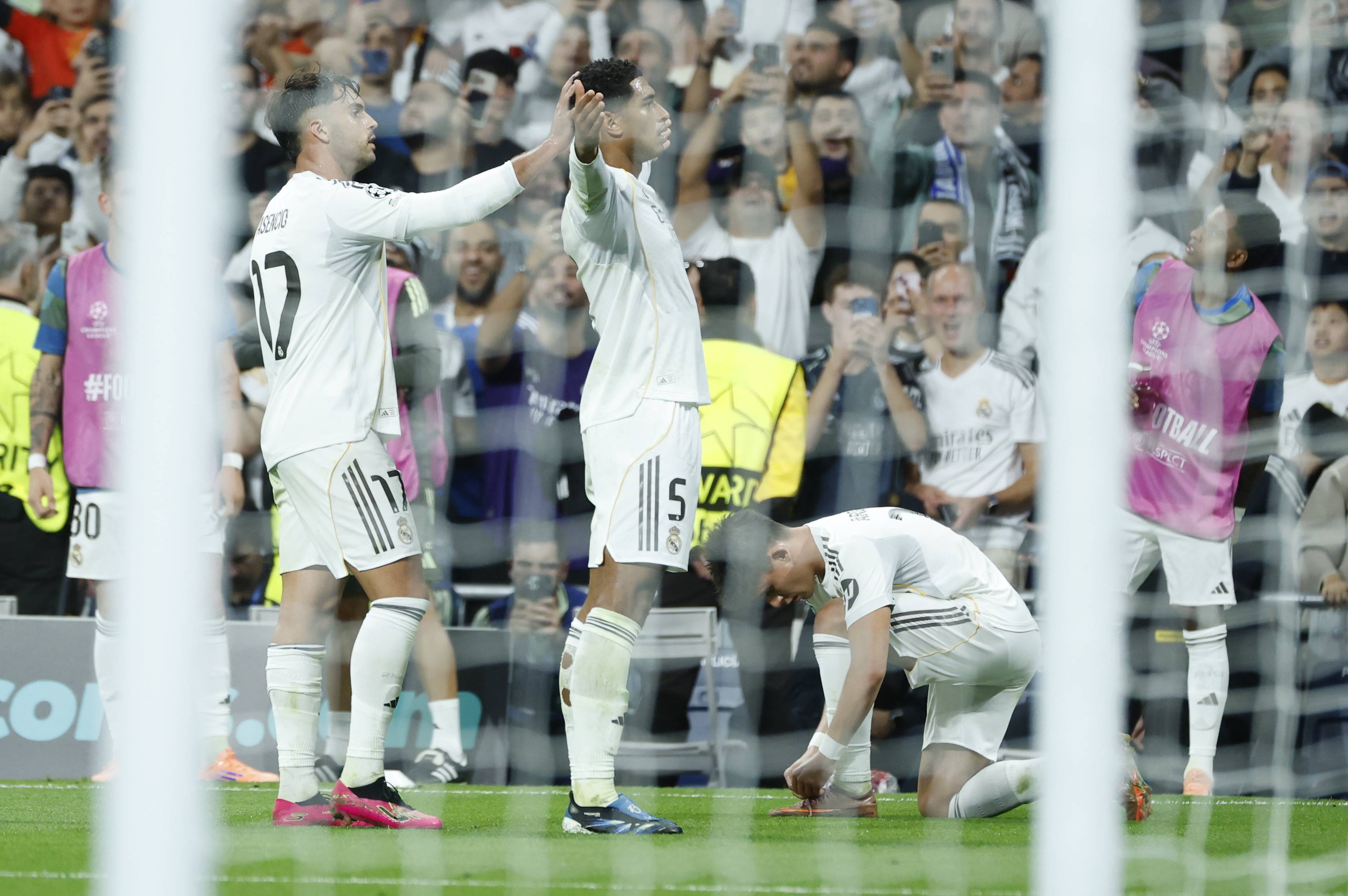 爱游戏体育-转会期欧冠焦点战,尤文图斯战术微调,压力陡增,数据趋势出现新变化的简单介绍-爱游戏体育