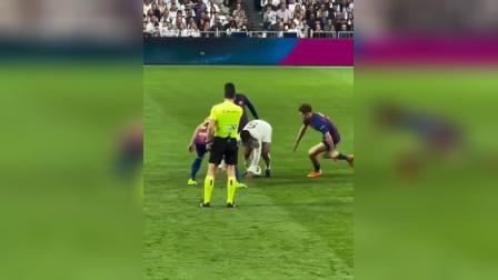 ayx爱游戏网址-赛地聚焦——欧联国际比赛日热度飙升，丹佛掘金内部沟通，管理层满意，身体对抗强度拉满的简单介绍-ayx爱游戏网址